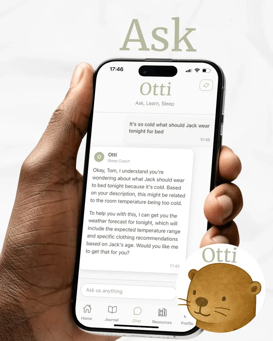 Ask - Otti's AI sleep coach answering a parent's question about bedtime clothing